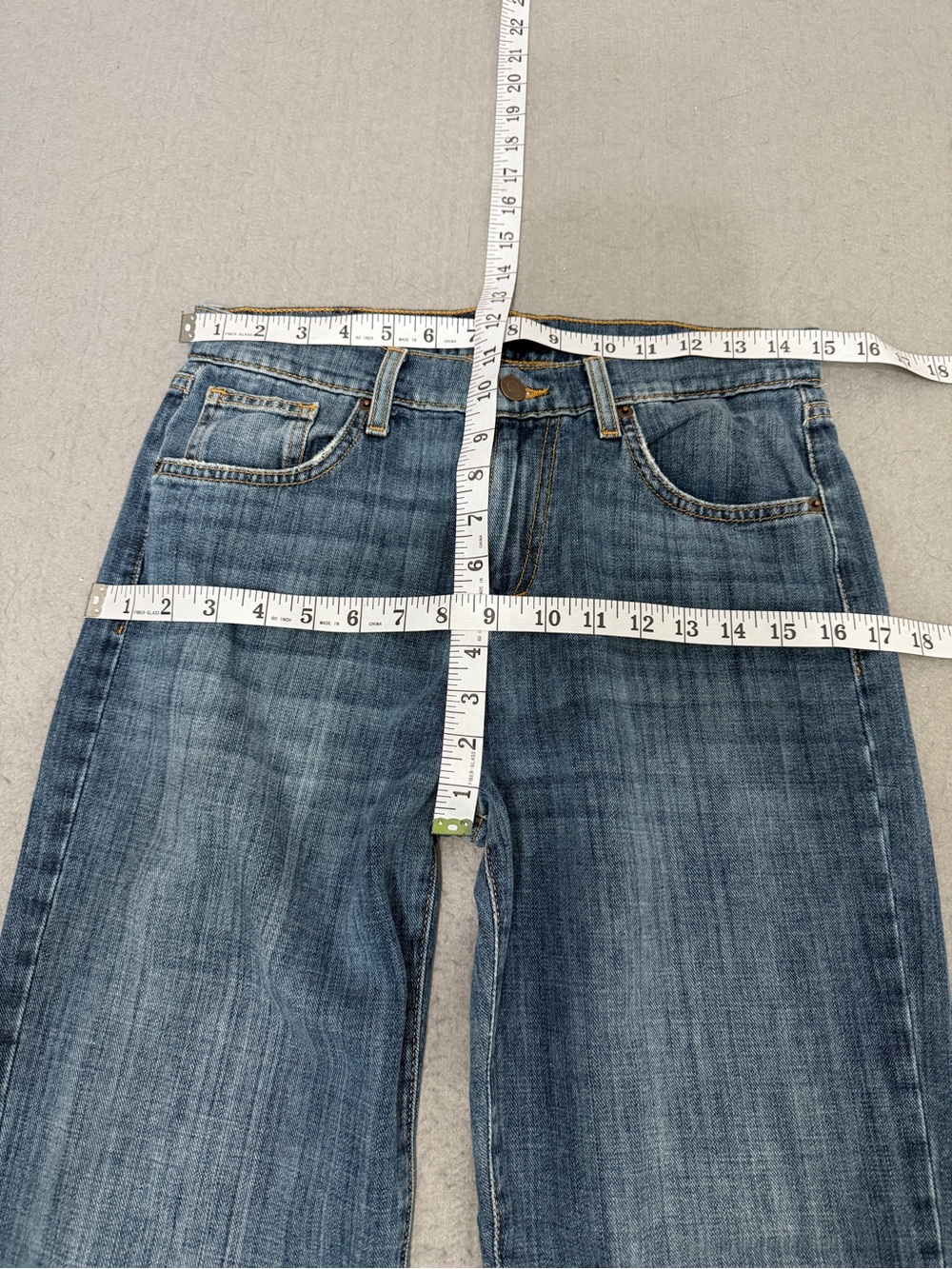 Women’s Lucky Brand Jeans Size 4 27 Medium Wash Straight Leg 100% Cotton Denim - Picture 3 of 6